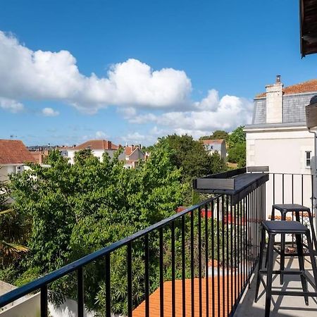 Superbe Appartement Facon Loft A 2 Pas Du Centre ! La Rochelle  Kültér fotó